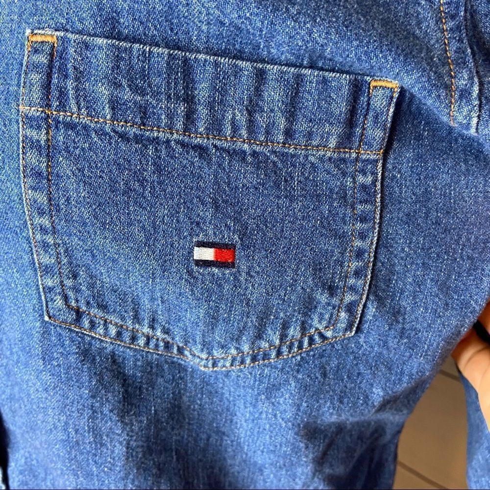 Tommy Hilfiger denim button up size small - Picture 2 of 8
